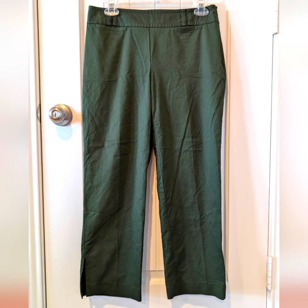 Ann Taylor Loft Capri pants size 4